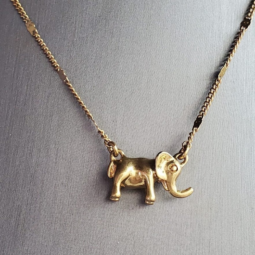 J.Crew Gold Tone Elephant Pendant Necklace Minimalist Animal Charm Jewelry